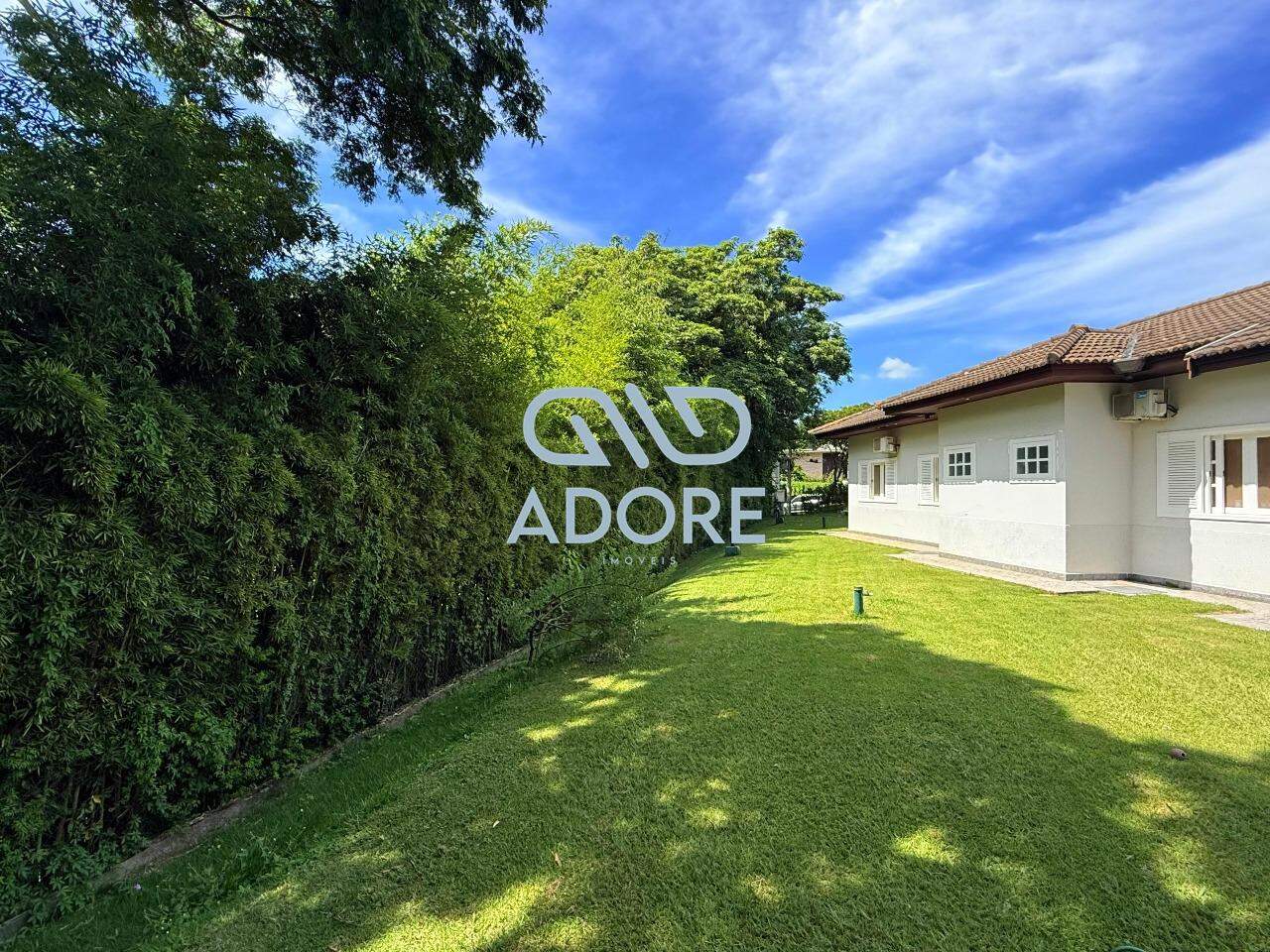 Casa de Condomínio à venda no Condomínio Terras de São José: 