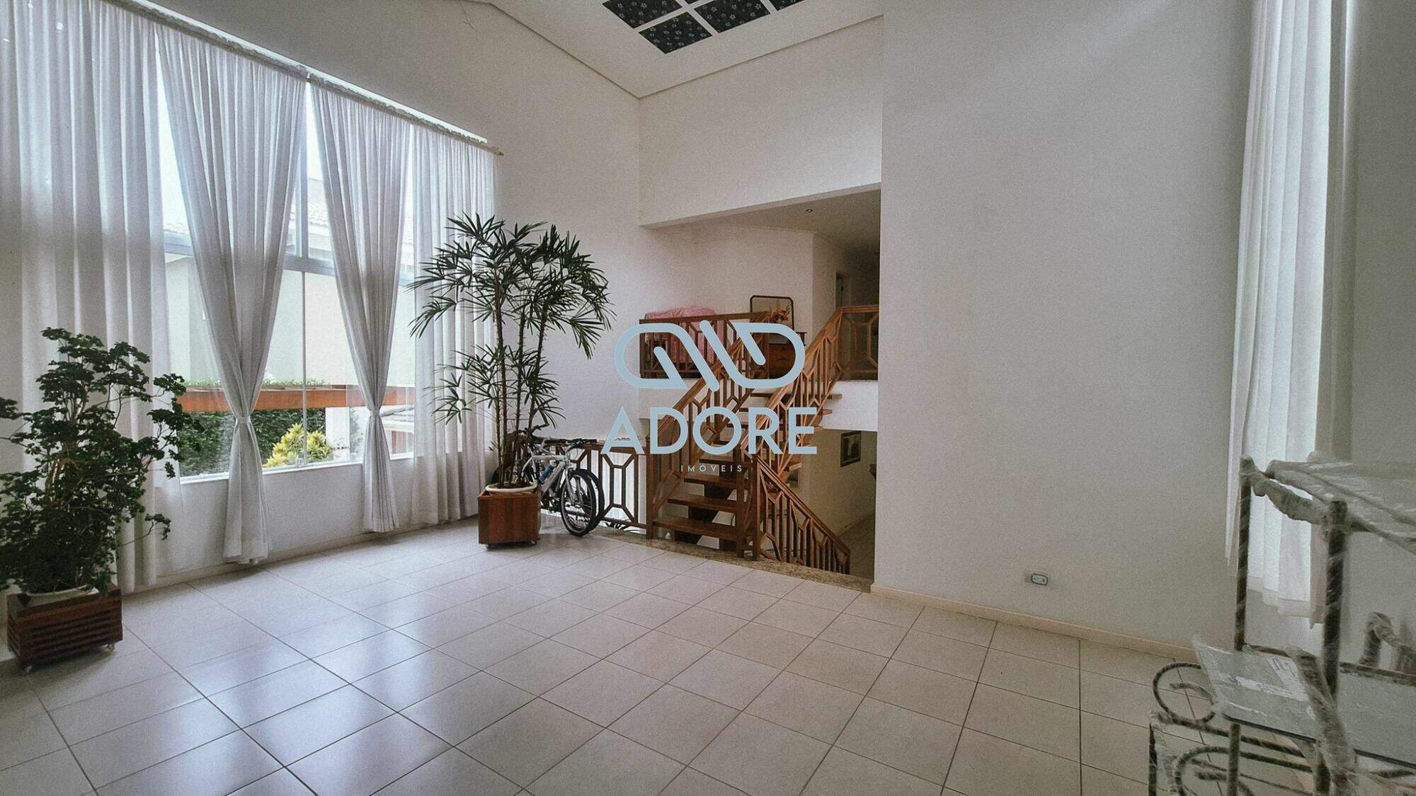 Casa de Condomínio à venda no Condomínio Campos de Santo Antônio : 