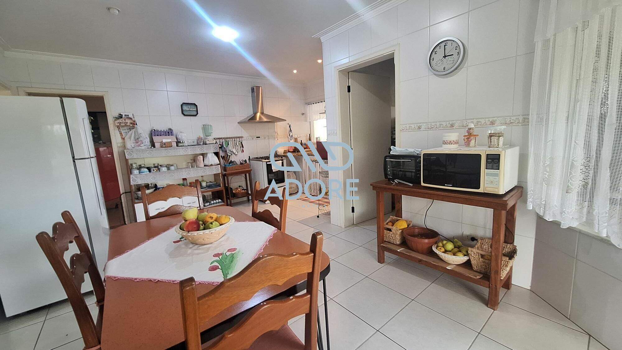 Casa de Condomínio à venda no Condomínio Campos de Santo Antônio : 