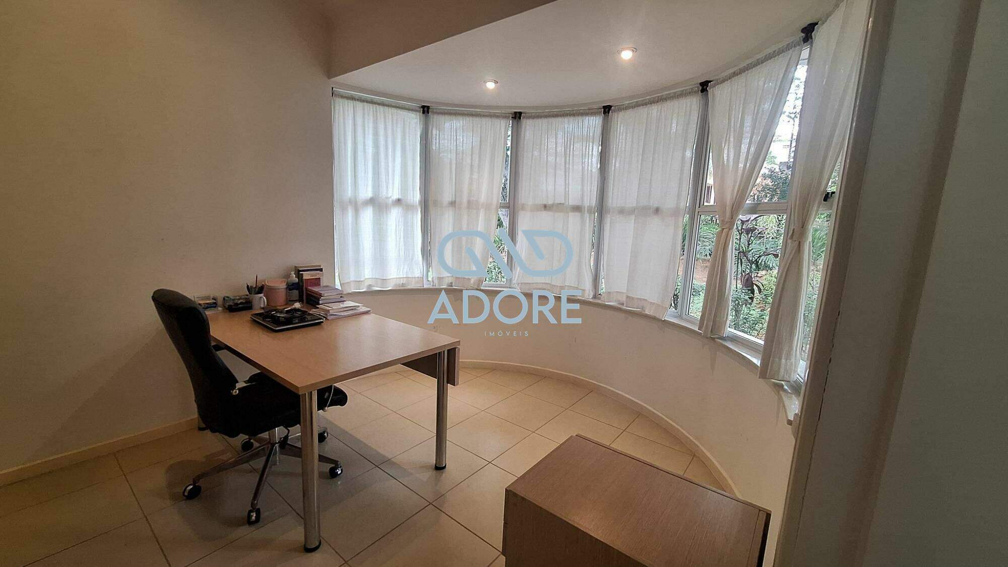 Casa de Condomínio à venda no Condomínio Campos de Santo Antônio : 