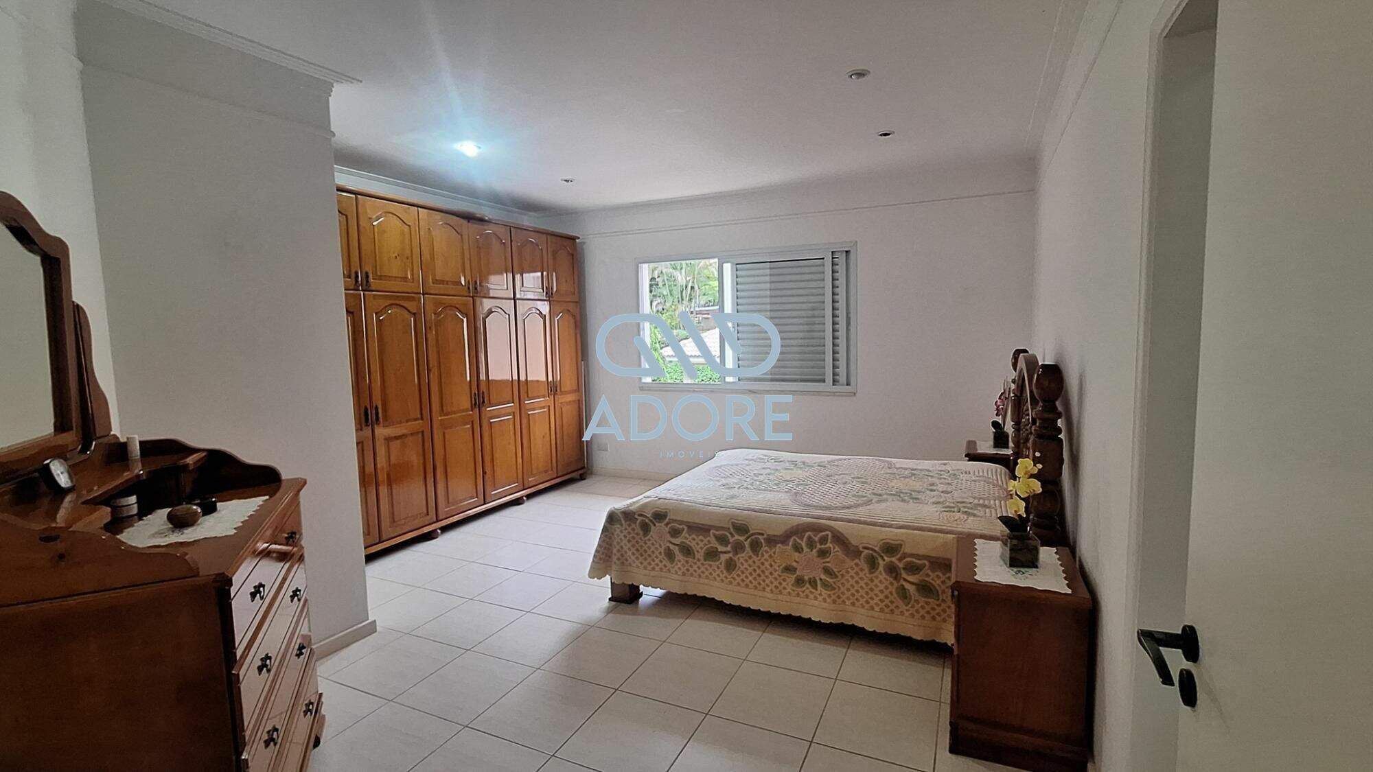 Casa de Condomínio à venda no Condomínio Campos de Santo Antônio : 