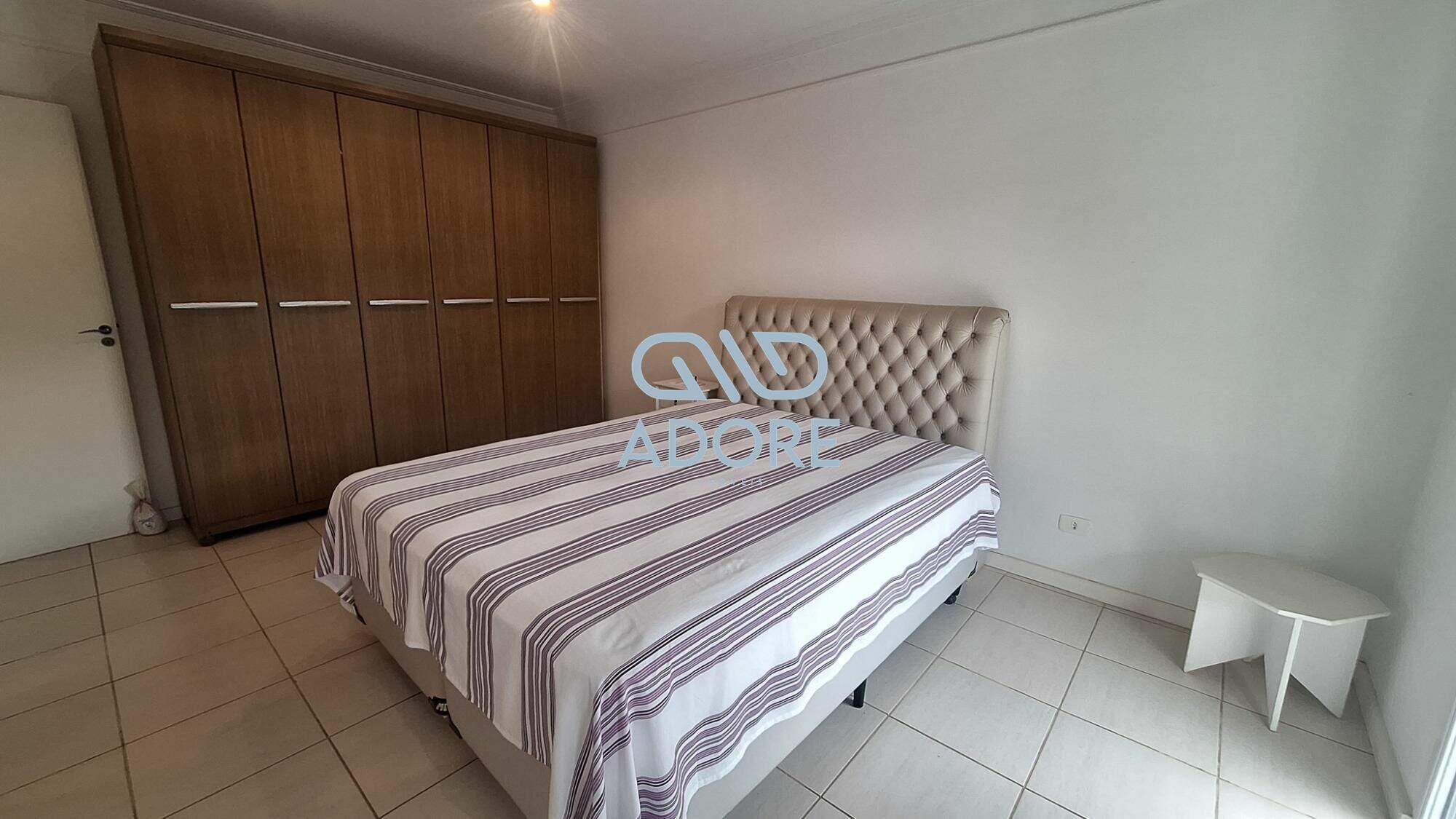 Casa de Condomínio à venda no Condomínio Campos de Santo Antônio : 