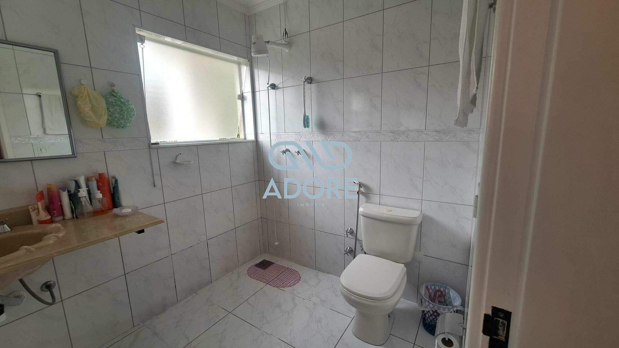 Casa de Condomínio à venda no Condomínio Campos de Santo Antônio : 