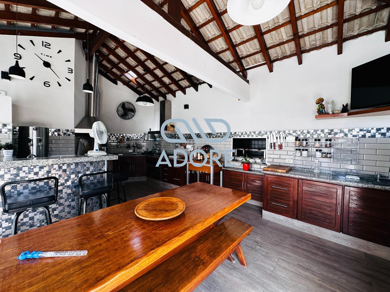 Casa de Condomínio à venda no Parque Village Castelo: 