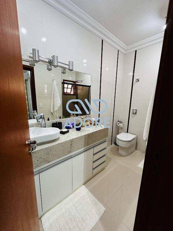 Casa de Condomínio à venda no Parque Village Castelo: 