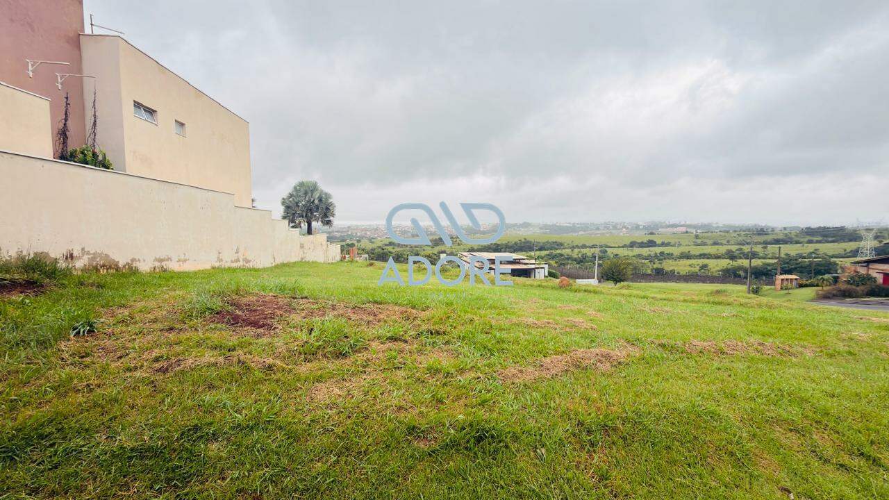 Terreno à venda no Condomínio Xapada Parque Ytu: 