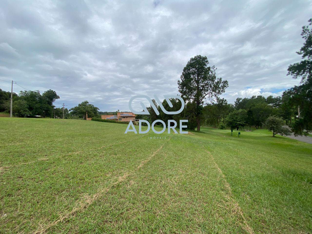 Terreno à venda no Condomínio Terras de São José: 