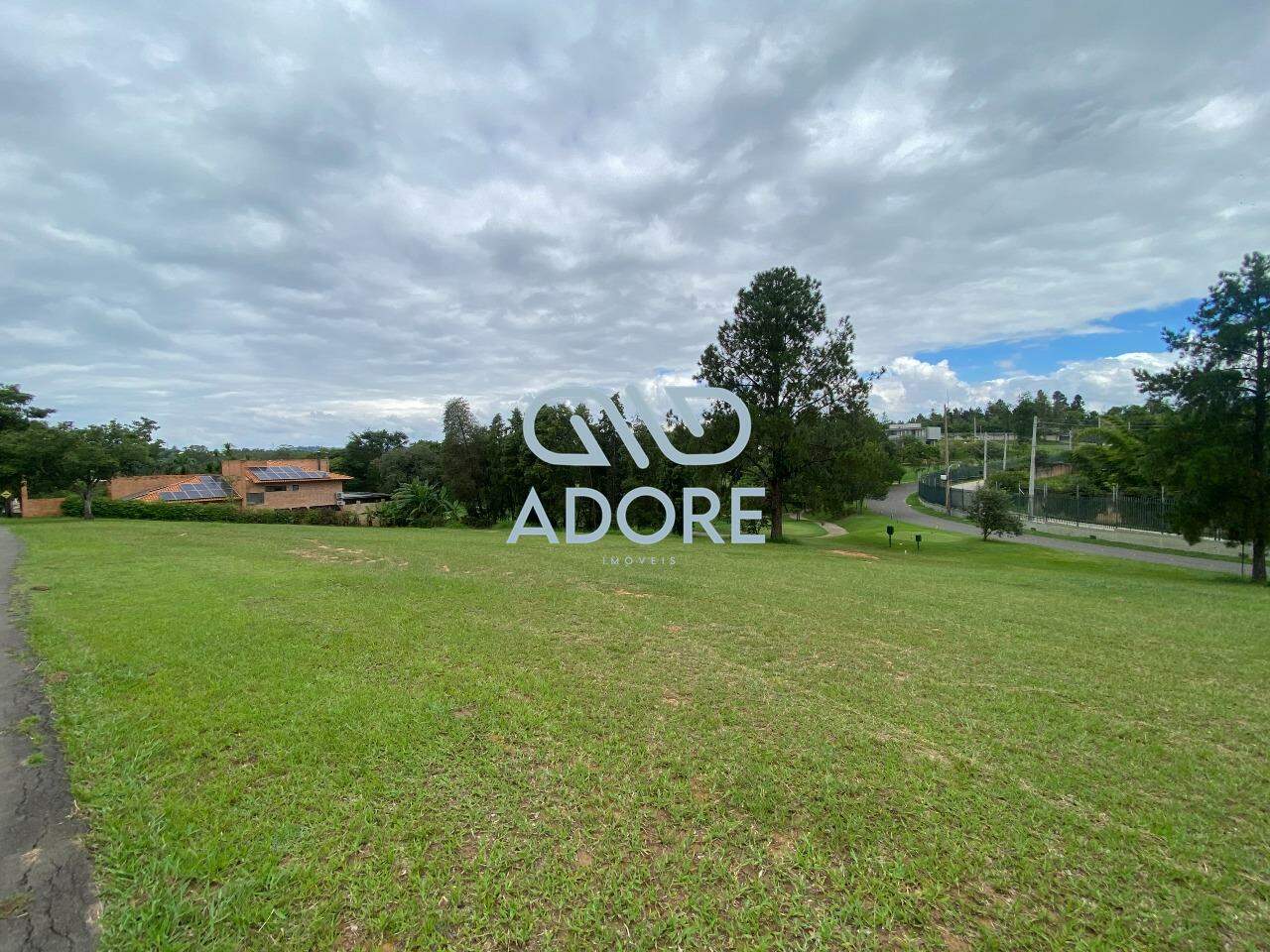 Terreno à venda no Condomínio Terras de São José: 