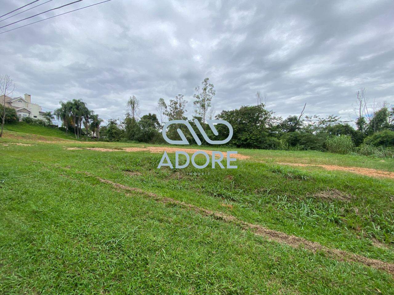 Terreno à venda no Condomínio Terras de São José: 