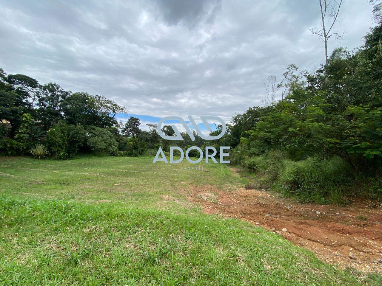 Terreno à venda no Condomínio Terras de São José: 