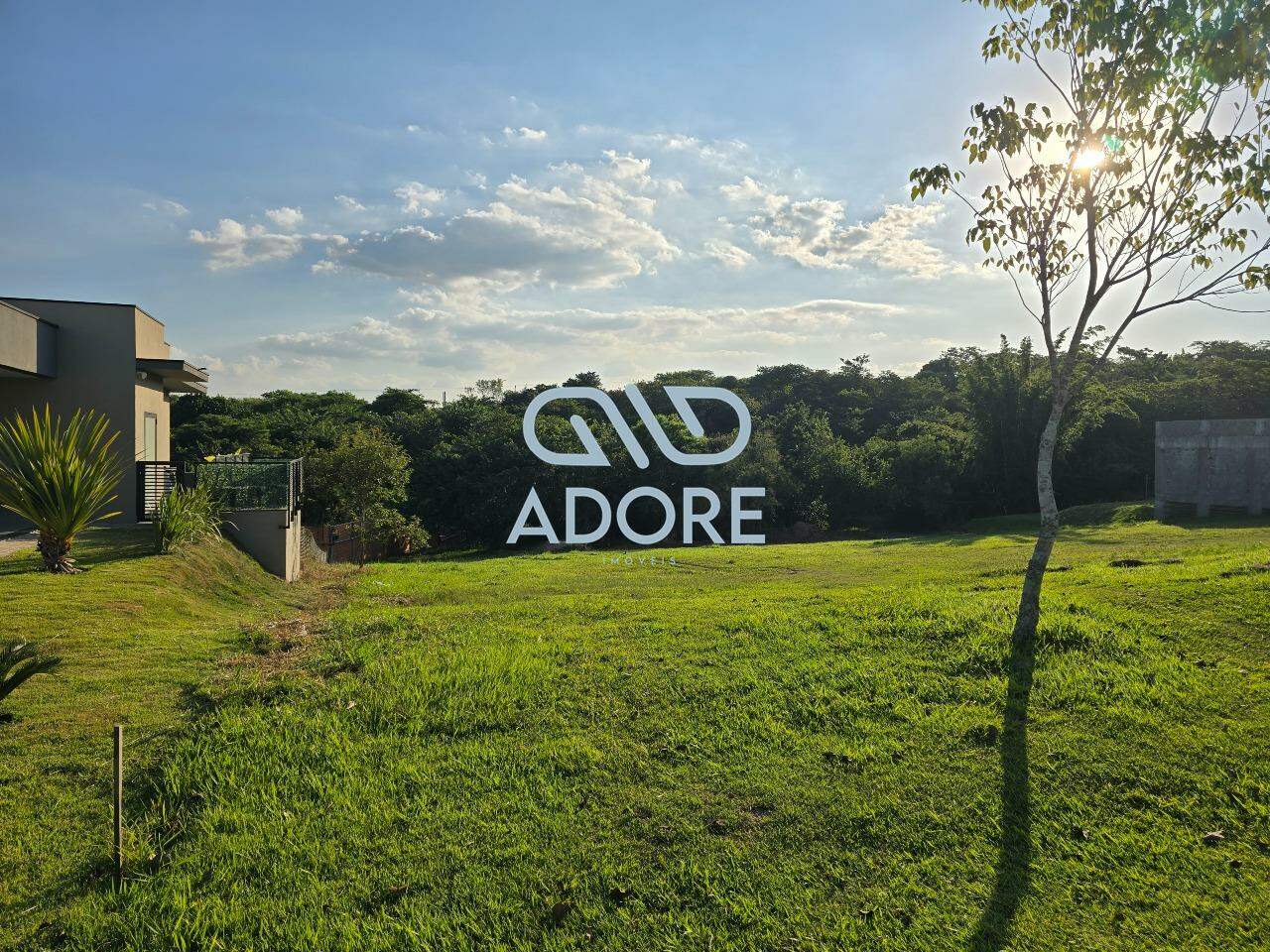 Terreno à venda no Condomínio Terras de Mont Serrat: 