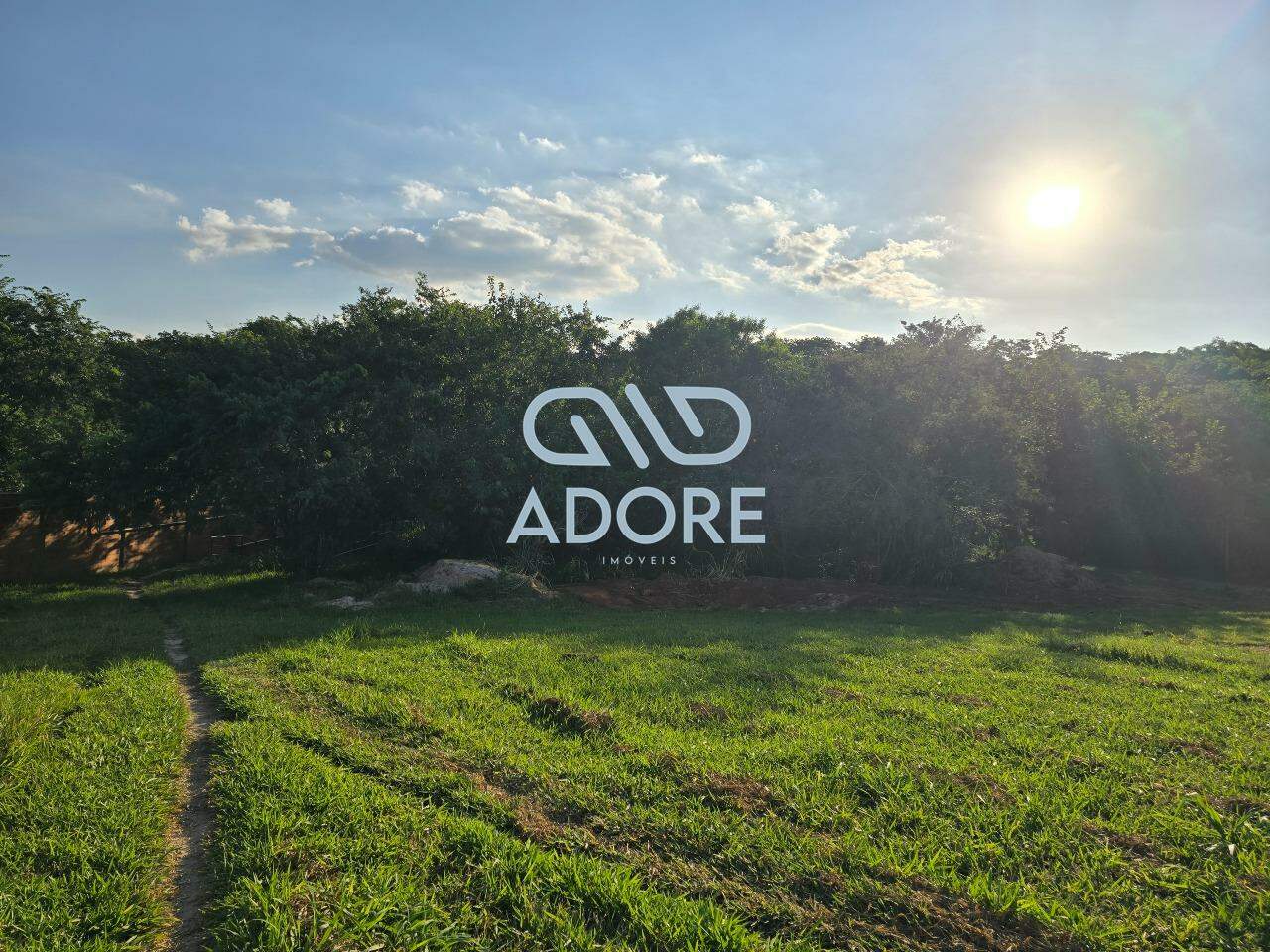 Terreno à venda no Condomínio Terras de Mont Serrat: 