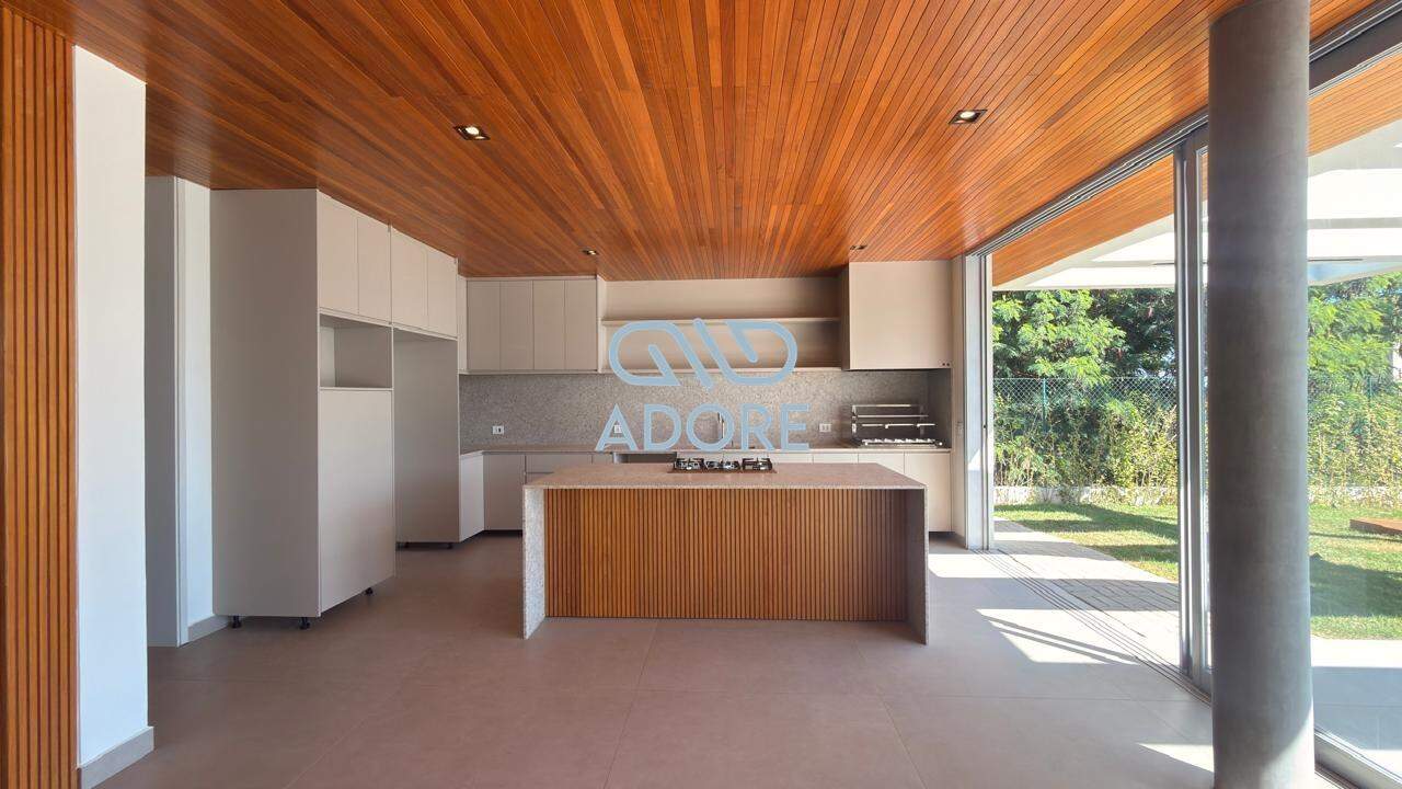 Casa de Condomínio à venda no Condomínio Campos de Santo Antônio II: 