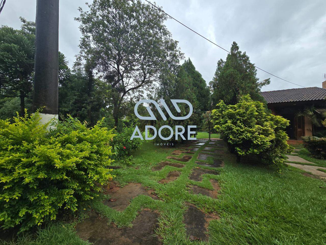 Terreno à venda no Condomínio Haras Paineiras: 