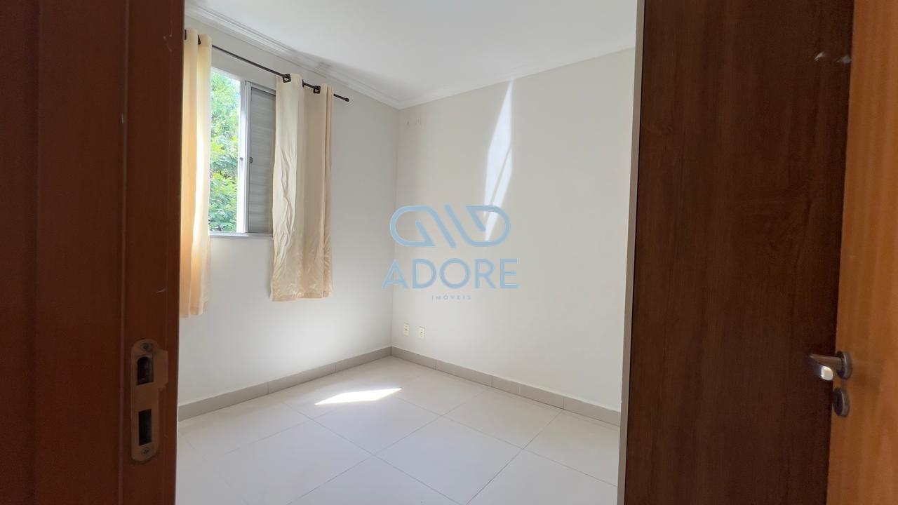 Apartamento à venda no Edifício Solar dos Pássaros: 