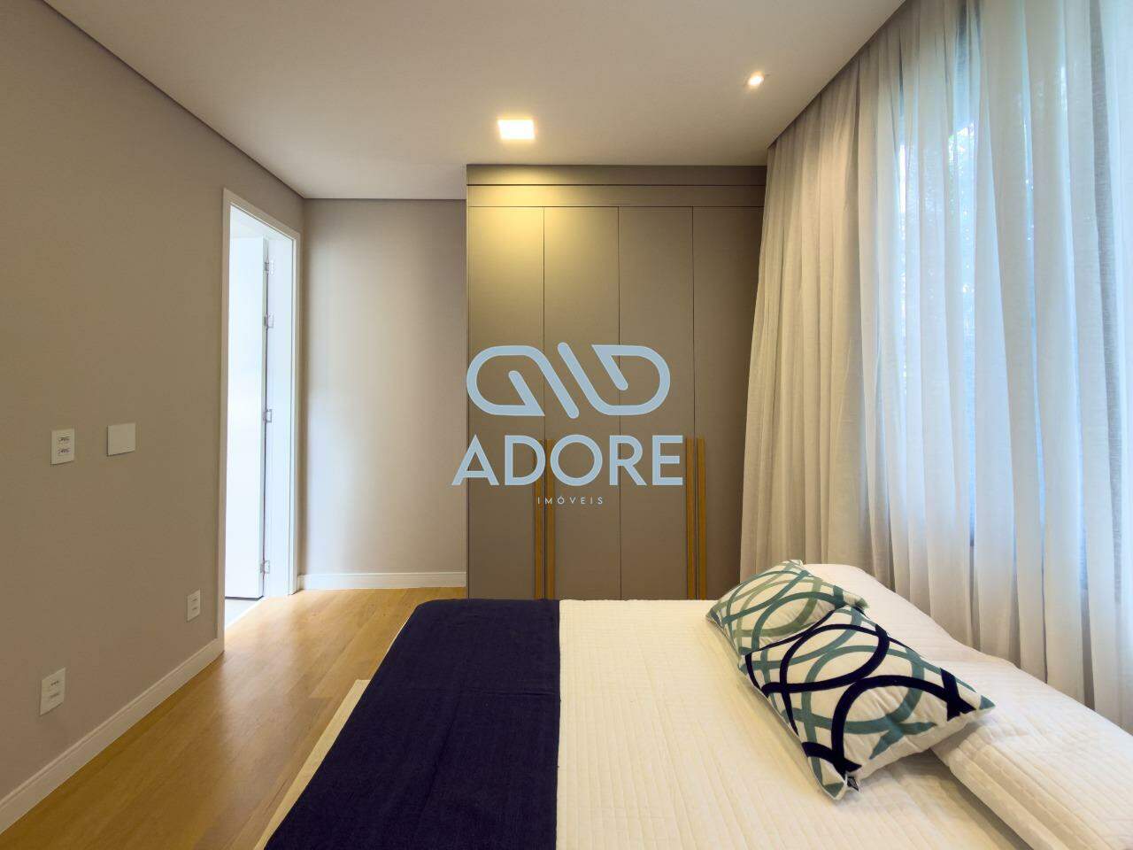 Casa de Condomínio à venda no Condomínio Villas do Golfe: 
