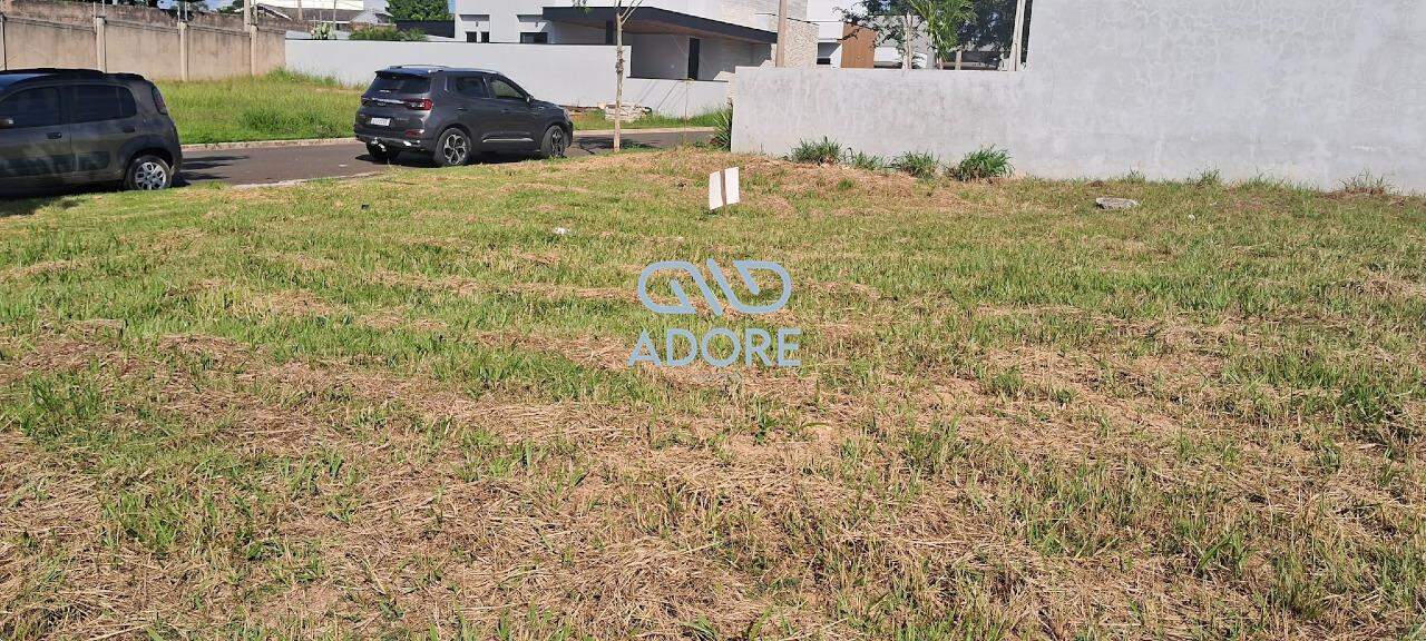 Terreno à venda no Condomínio Portal dos Bandeirantes: 