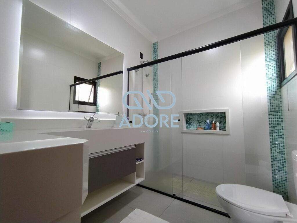 Casa de Condomínio à venda no Condomínio Campos de Santo Antônio II: 