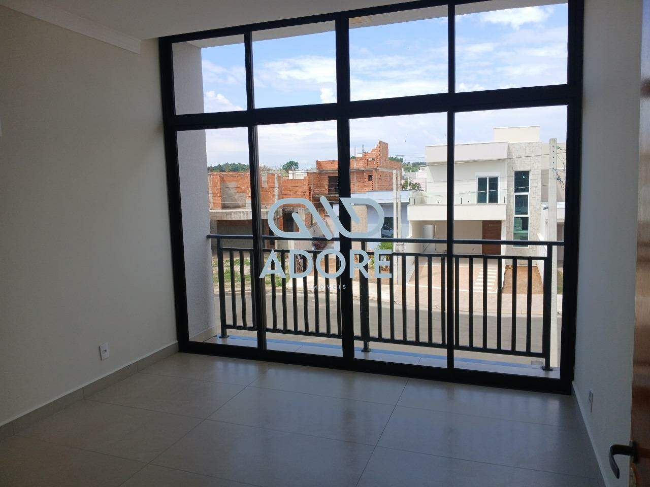 Casa de Condomínio à venda no Condominio Jardim Guarujá: 