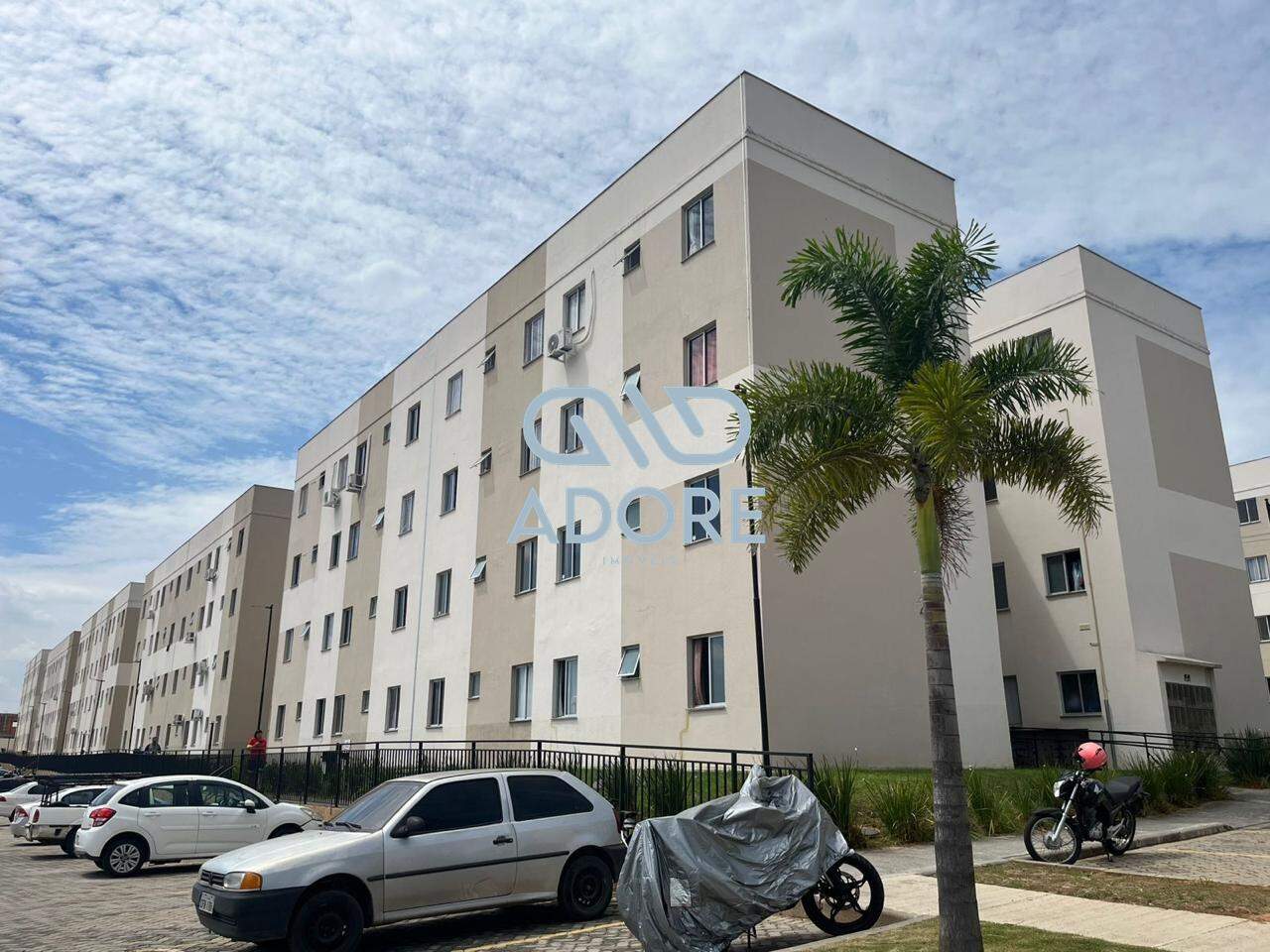 Apartamento à venda no Edifício Mont Serrat: 