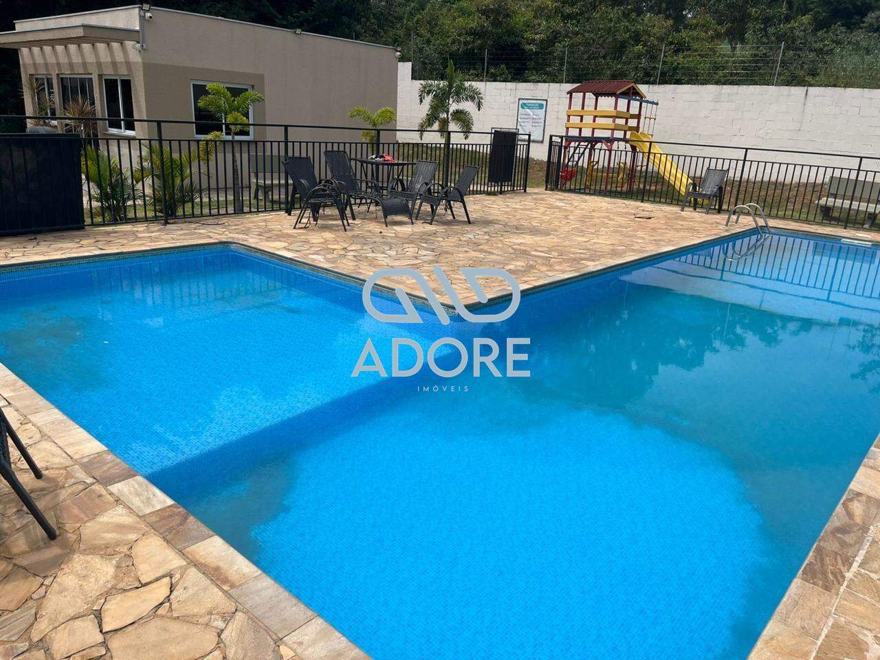 Apartamento à venda no Edifício Mont Serrat: 