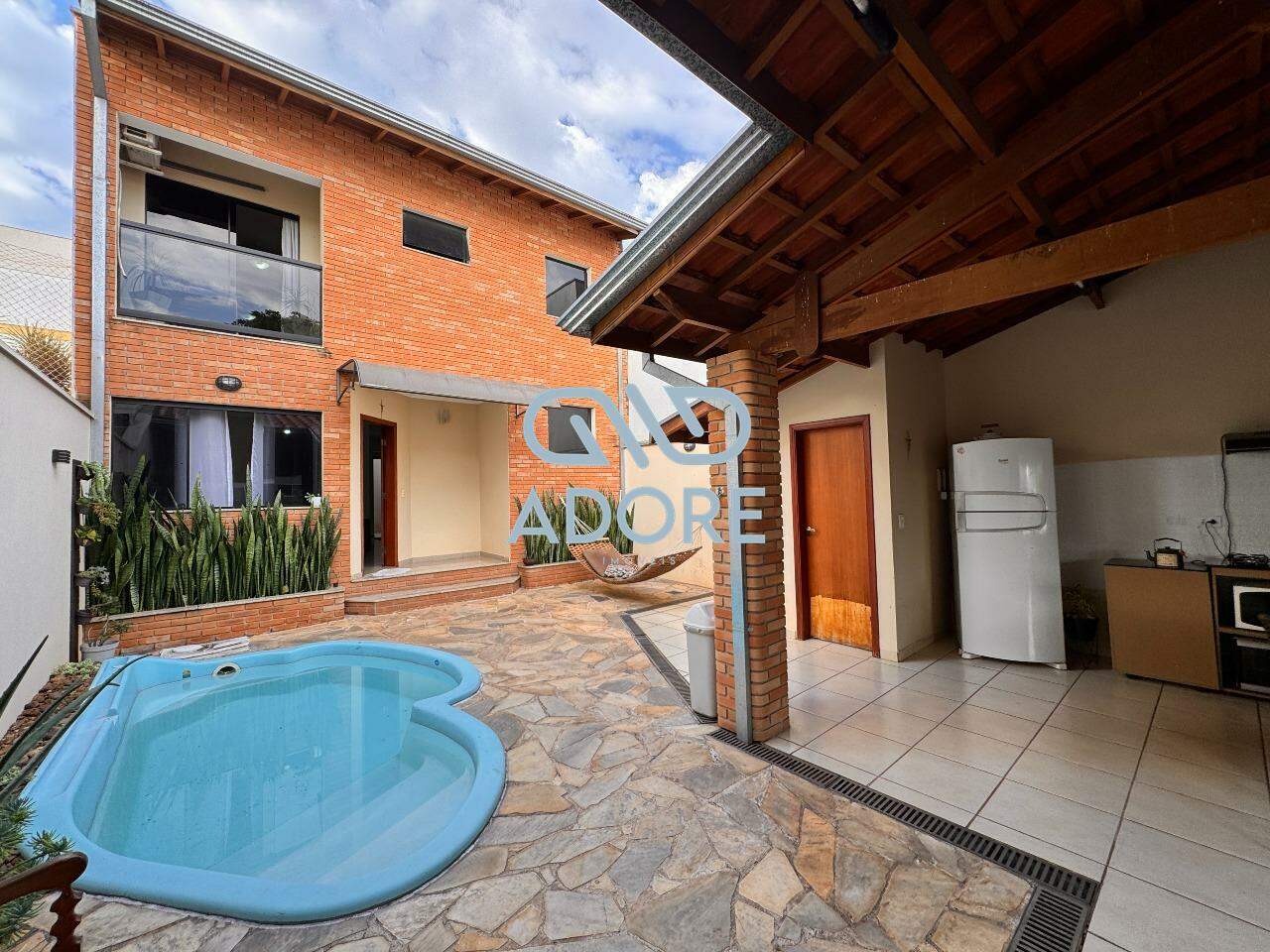 Casa de Condomínio à venda no Condomínio Ilha das Aguas: 