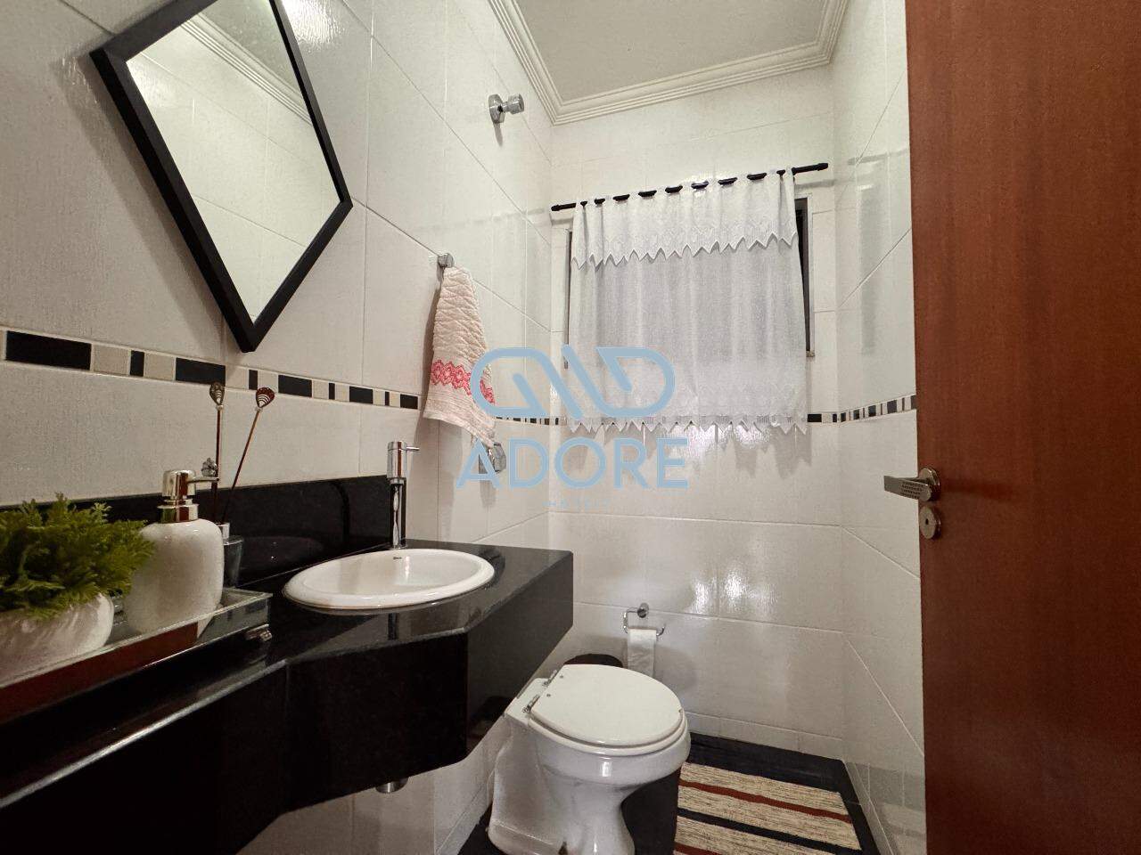 Casa de Condomínio à venda no Condomínio Ilha das Aguas: 