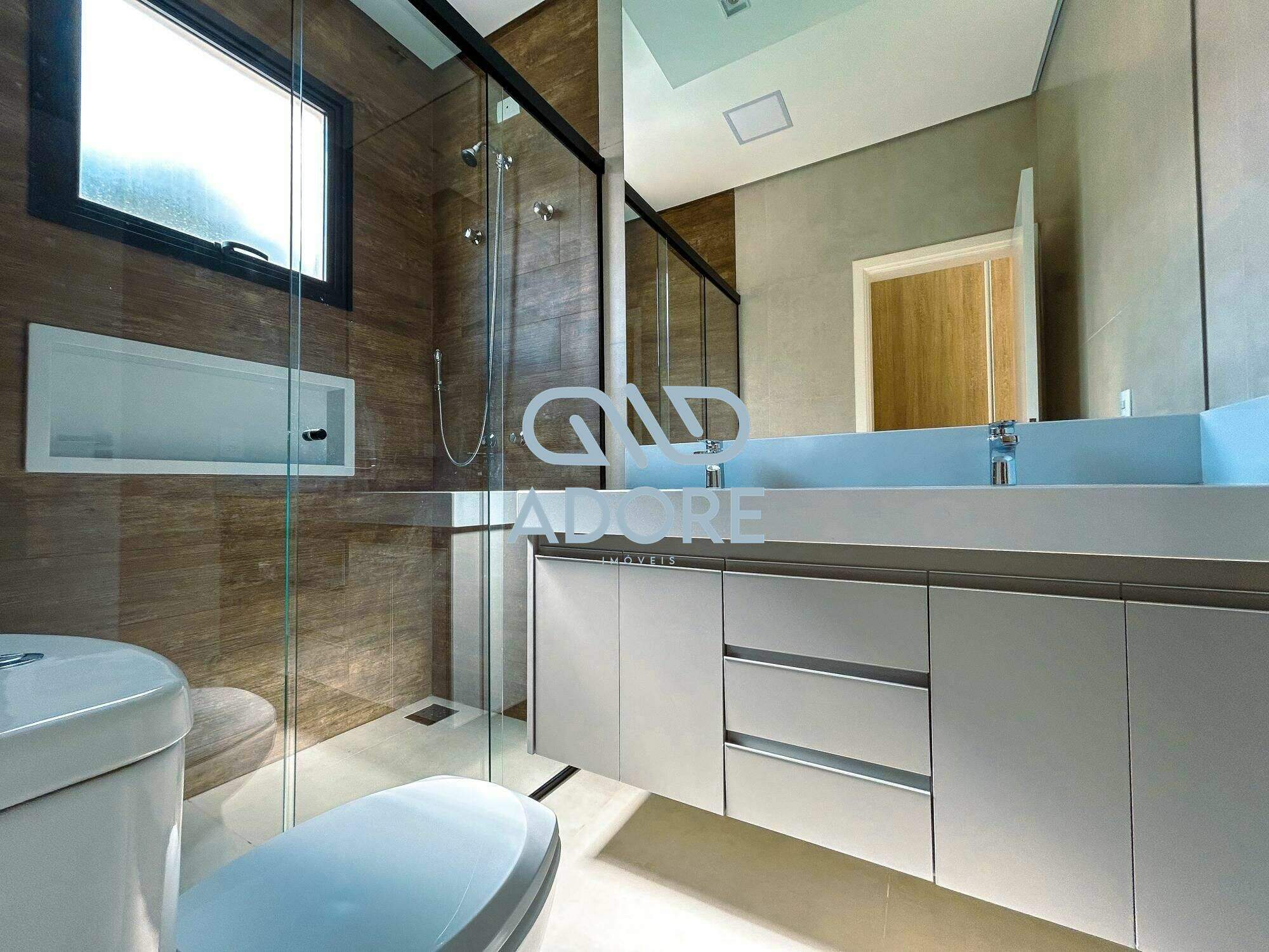 Casa de Condomínio à venda no Condomínio Campos de Santo Antônio : 