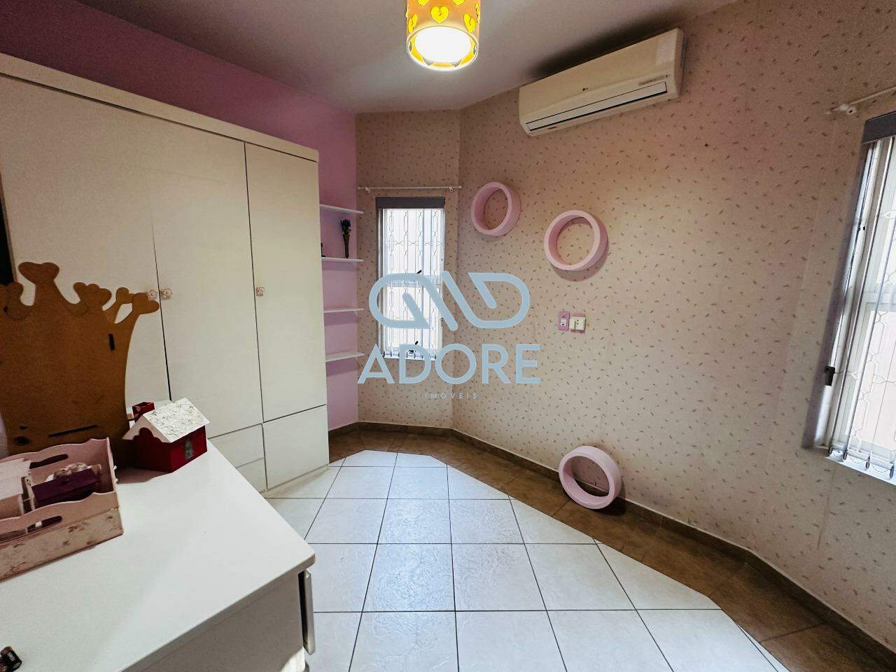 Casa para aluguel no Centro: 