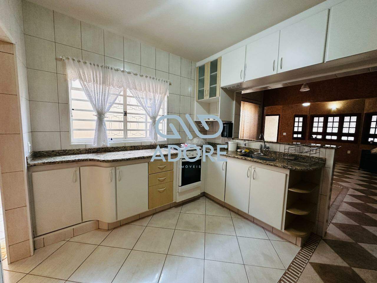 Casa para aluguel no Centro: 