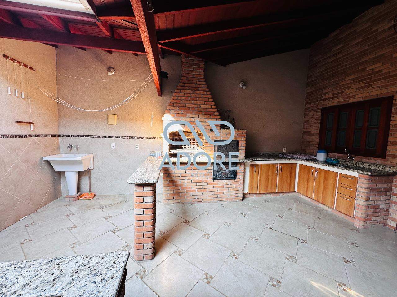 Casa para aluguel no Centro: 
