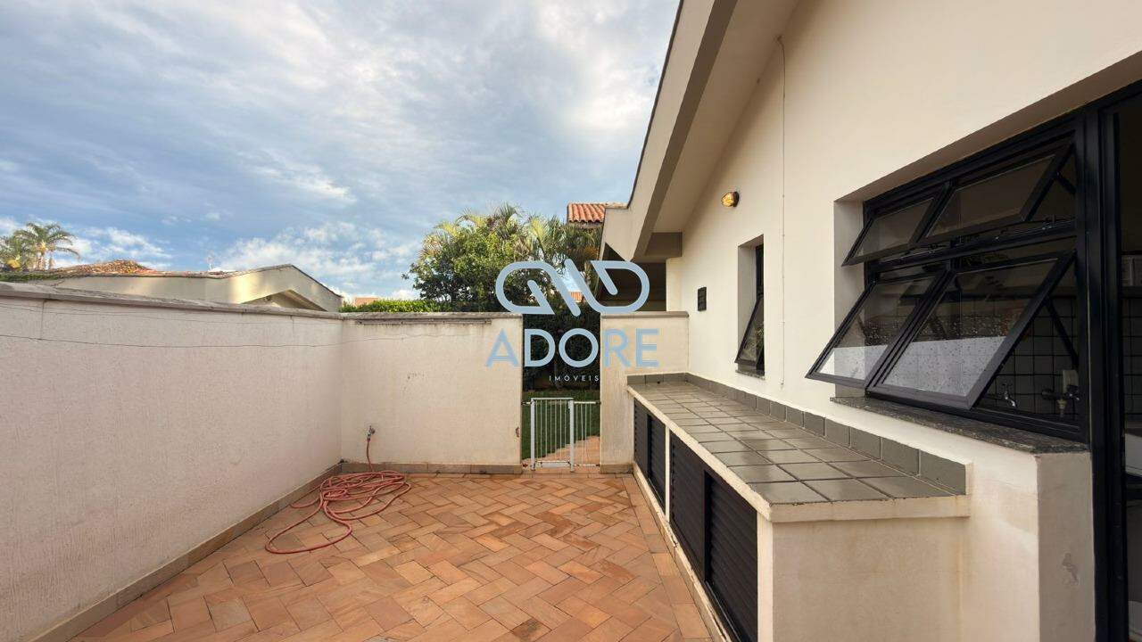 Casa de Condomínio à venda no Condomínio Fechado Hermenegildo Milioni: 