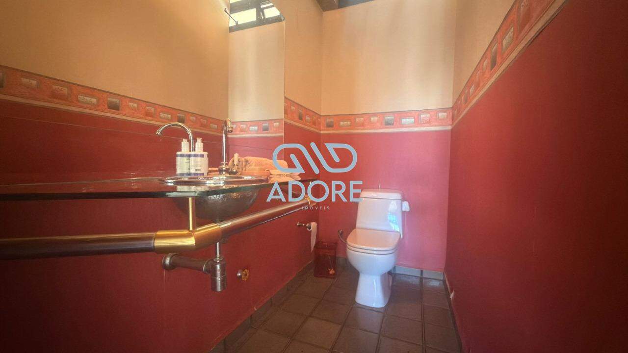 Casa de Condomínio à venda no Condomínio Fechado Hermenegildo Milioni: 