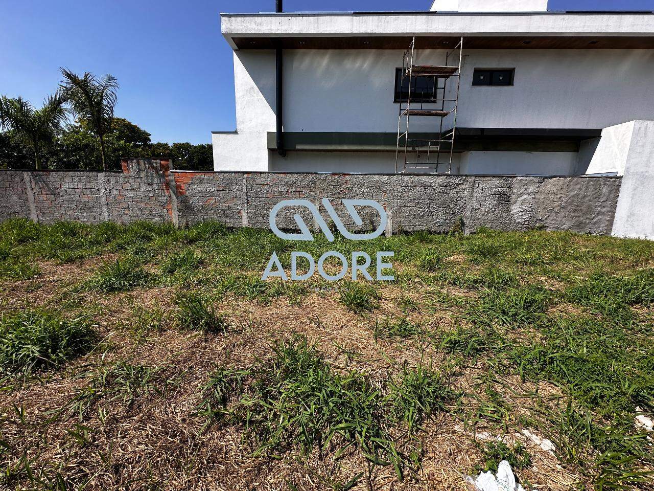 Terreno à venda no Condomínio Mirante dos Ipês: 
