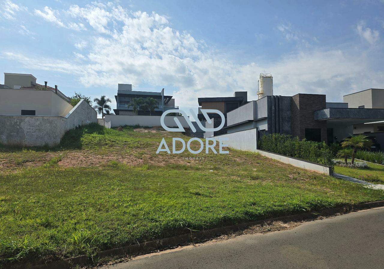 Terreno à venda no Condomínio Portal dos Bandeirantes: