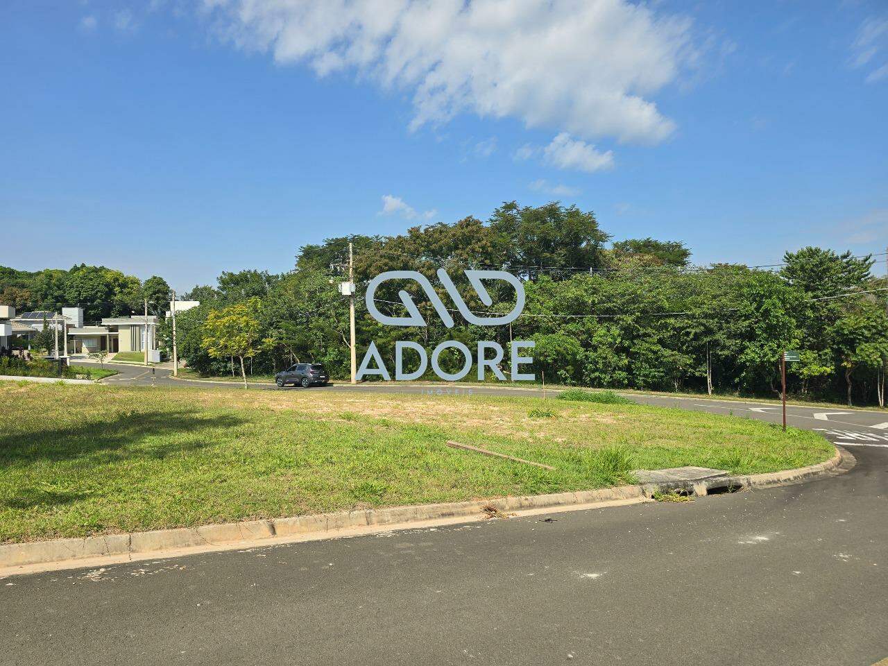 Terreno à venda no Condomínio Portal dos Bandeirantes: 