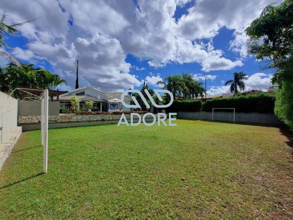 Casa de Condomínio à venda no Parque Village Castelo: 