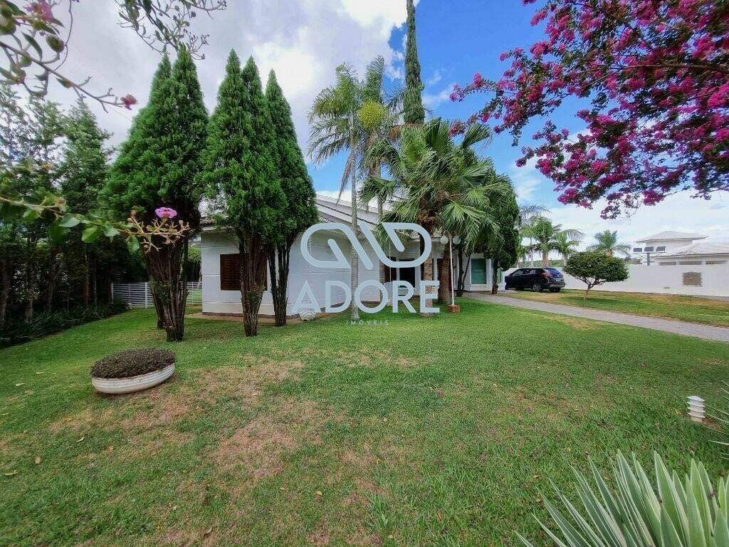 Casa de Condomínio à venda no Parque Village Castelo: 