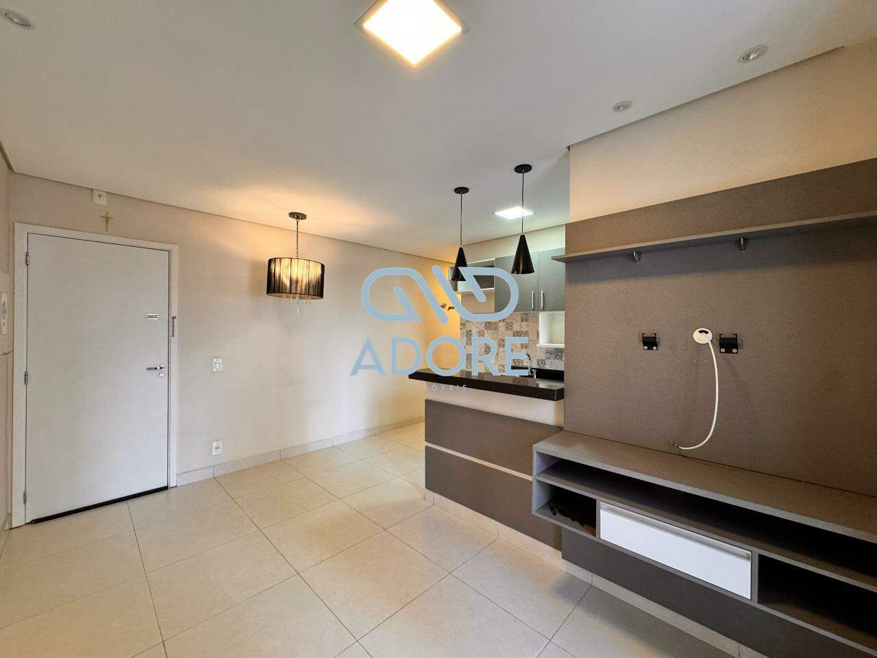 Apartamento à venda no Edifício Jardim dos Taperás: 