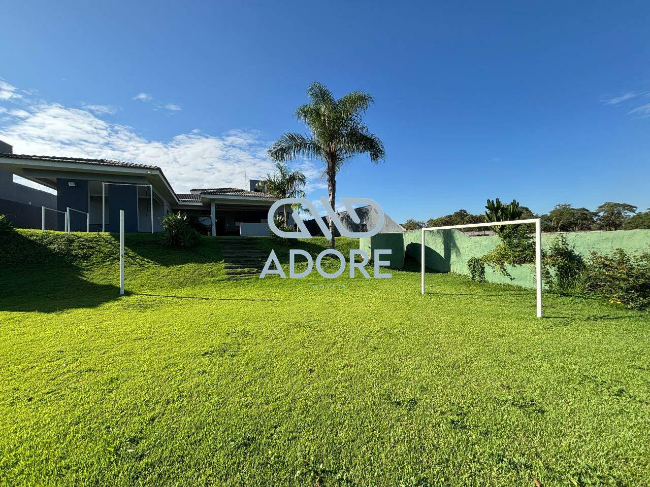 Casa de Condomínio à venda no Condomínio Palmeiras Imperiais: 