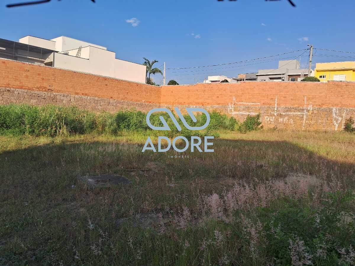 Terreno à venda no Loteamento Terras de São Pedro e São Paulo: 