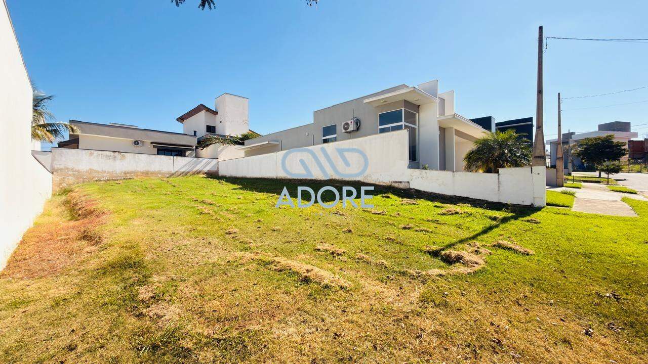 Terreno à venda no Condomínio Residencial Central Parque: 