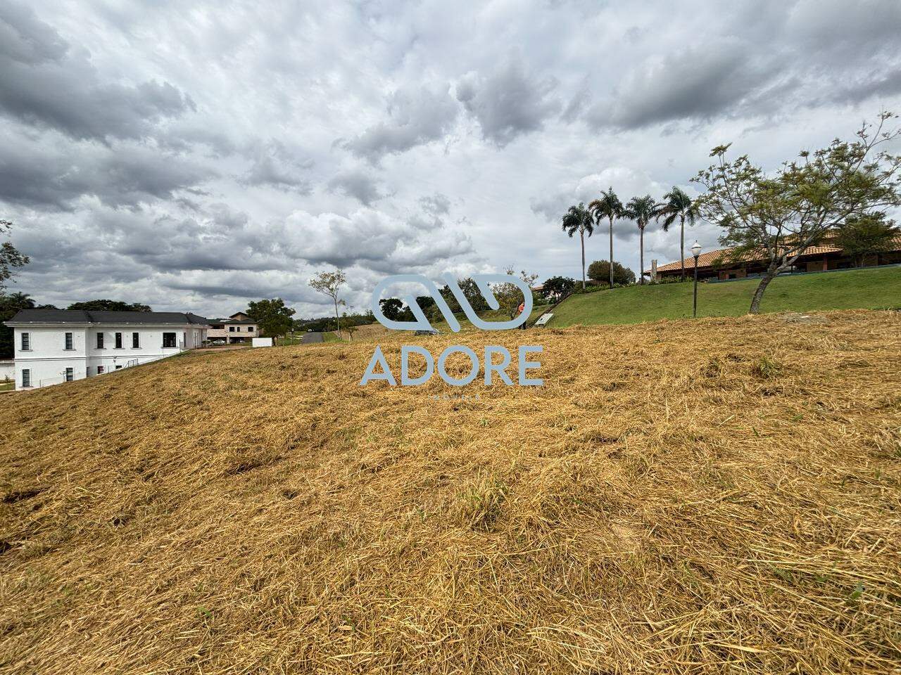 Terreno à venda no Condomínio Terras de São José II : 