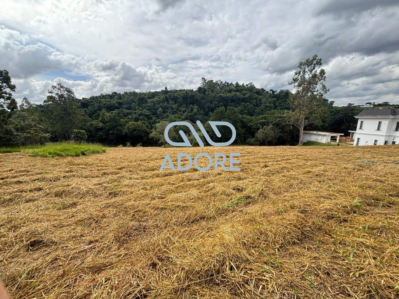 Terreno à venda no Condomínio Terras de São José II : 