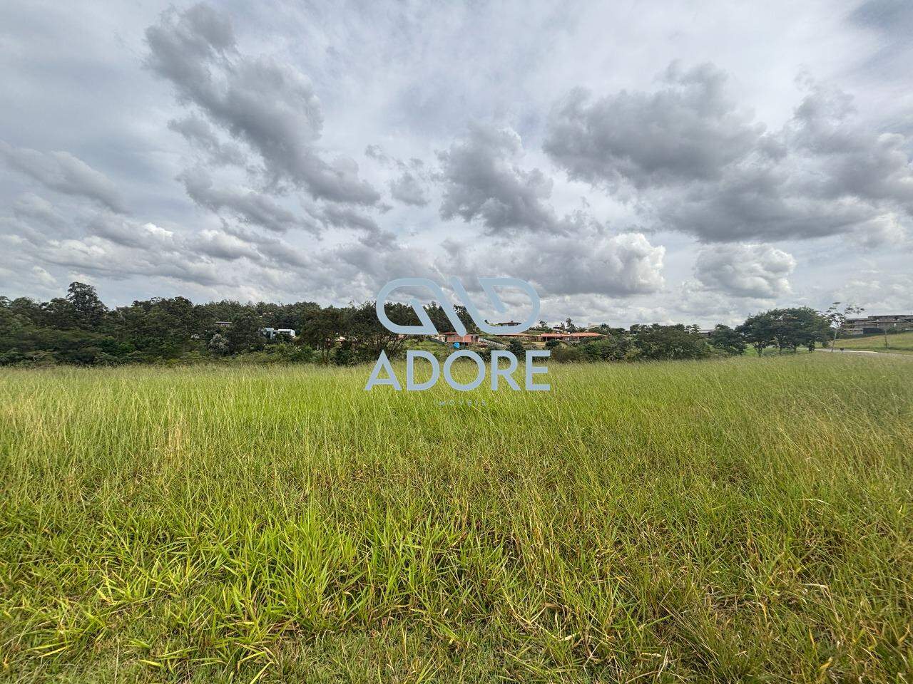 Terreno à venda no Condomínio Terras de São José II : 