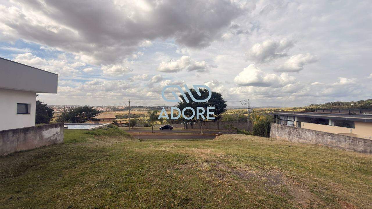 Terreno à venda no Condomínio Xapada Parque Ytu: 