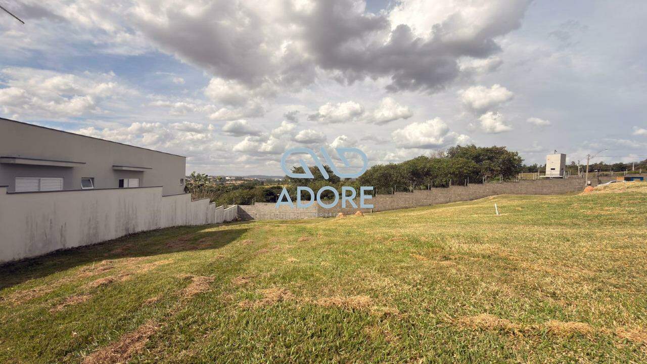 Terreno à venda no Condomínio Xapada Parque Ytu: