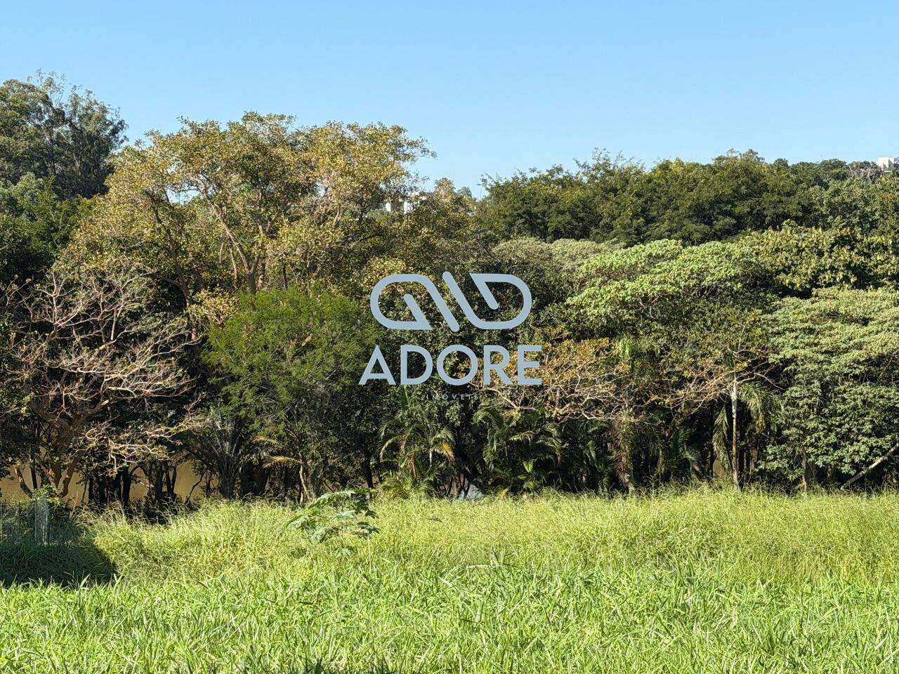 Terreno à venda no Condomínio Terras de São José II : 