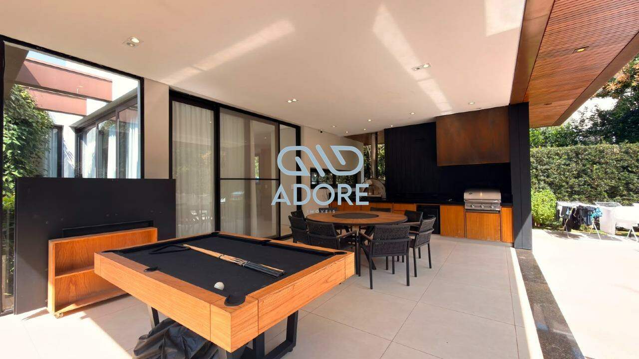 Casa de Condomínio à venda no Condomínio Plaza Athénée: 