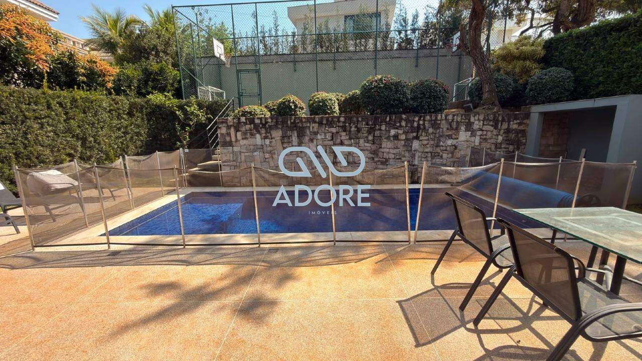 Casa de Condomínio à venda no Condomínio Plaza Athénée: 
